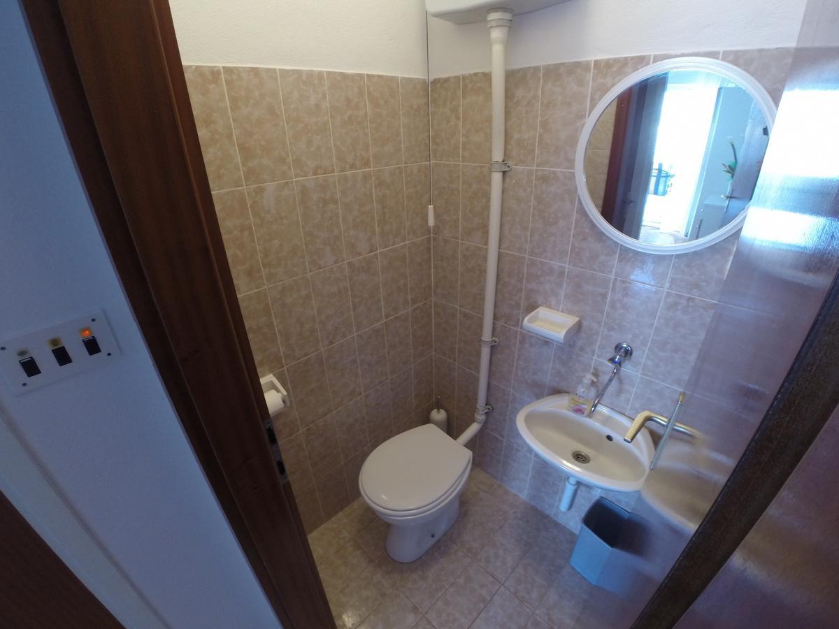 Apartments Ljiljana Trogir Exteriör bild